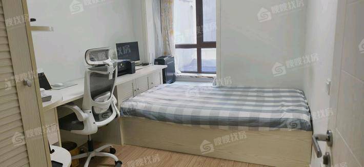 荣盛兰亭苑3室2厅1卫98㎡