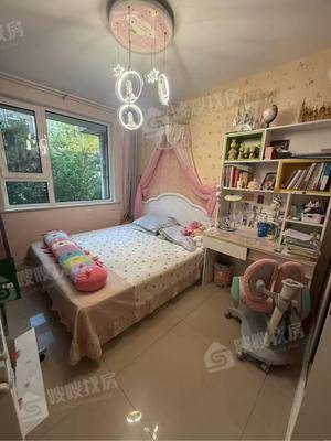 孔雀城A区3室2厅1卫126㎡