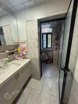 孔雀城A区3室2厅1卫126㎡