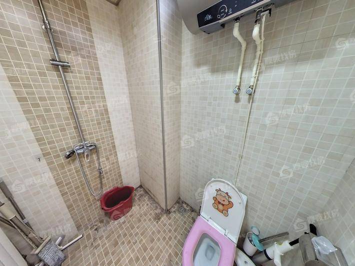 天成郡府东区2室2厅1卫97㎡