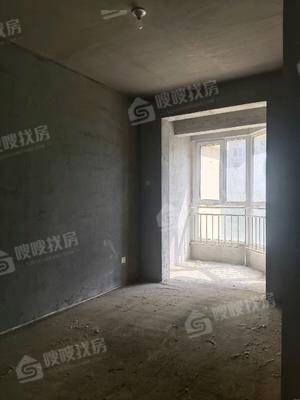 御宇国际三期（轩瑞苑）3室2厅2卫130㎡