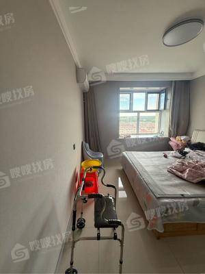 世纪福邸3室2厅1卫118㎡
