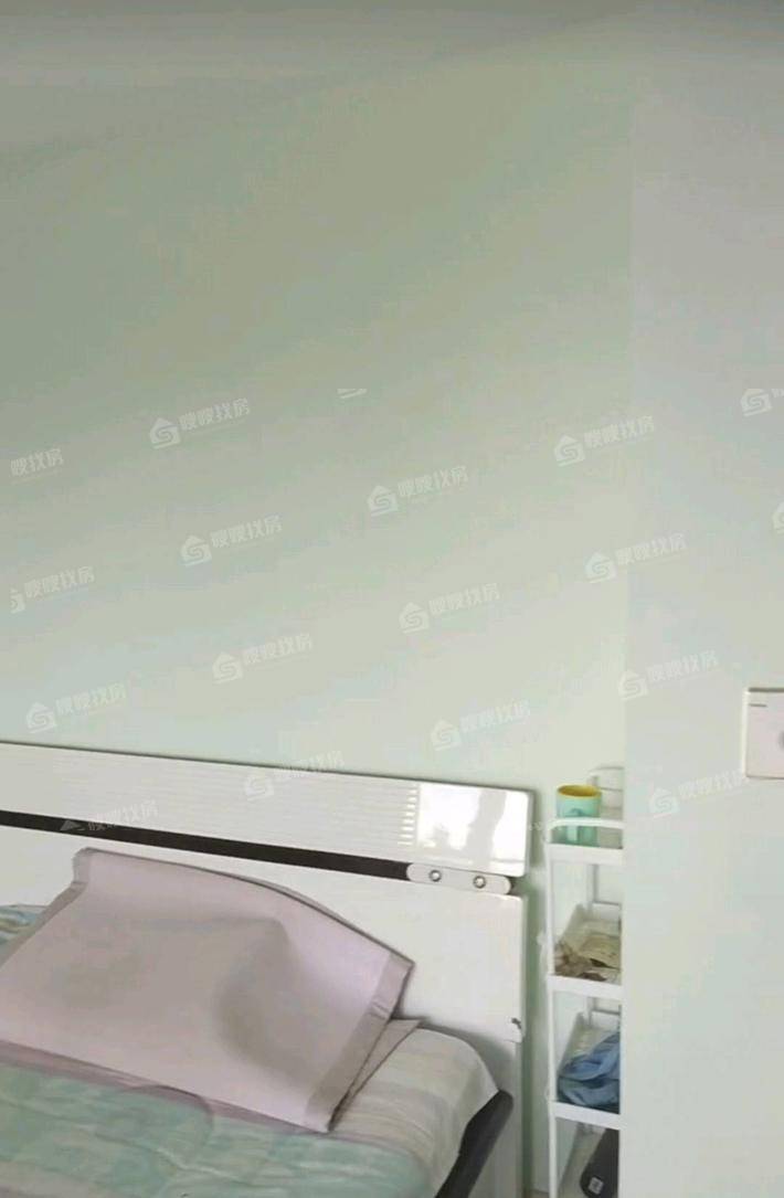 弘仁里3室2厅2卫66㎡