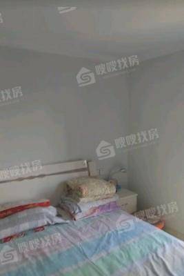 弘仁里3室2厅2卫66㎡