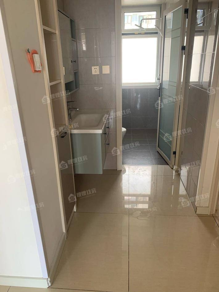 御宇国际三期（轩瑞苑）3室2厅2卫131㎡