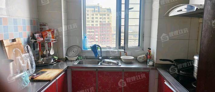 万泰丽景西区2室2厅1卫92㎡