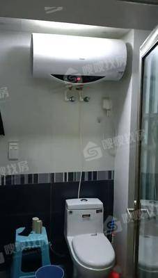 弘仁里3室2厅2卫81㎡