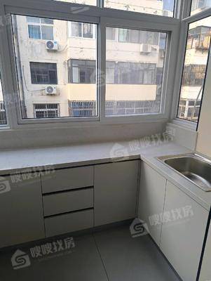 李家花园小区3室2厅1卫75㎡
