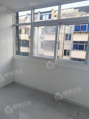 李家花园小区3室2厅1卫75㎡
