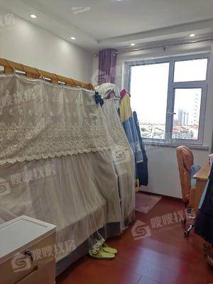 运河樾府3室2厅2卫135㎡