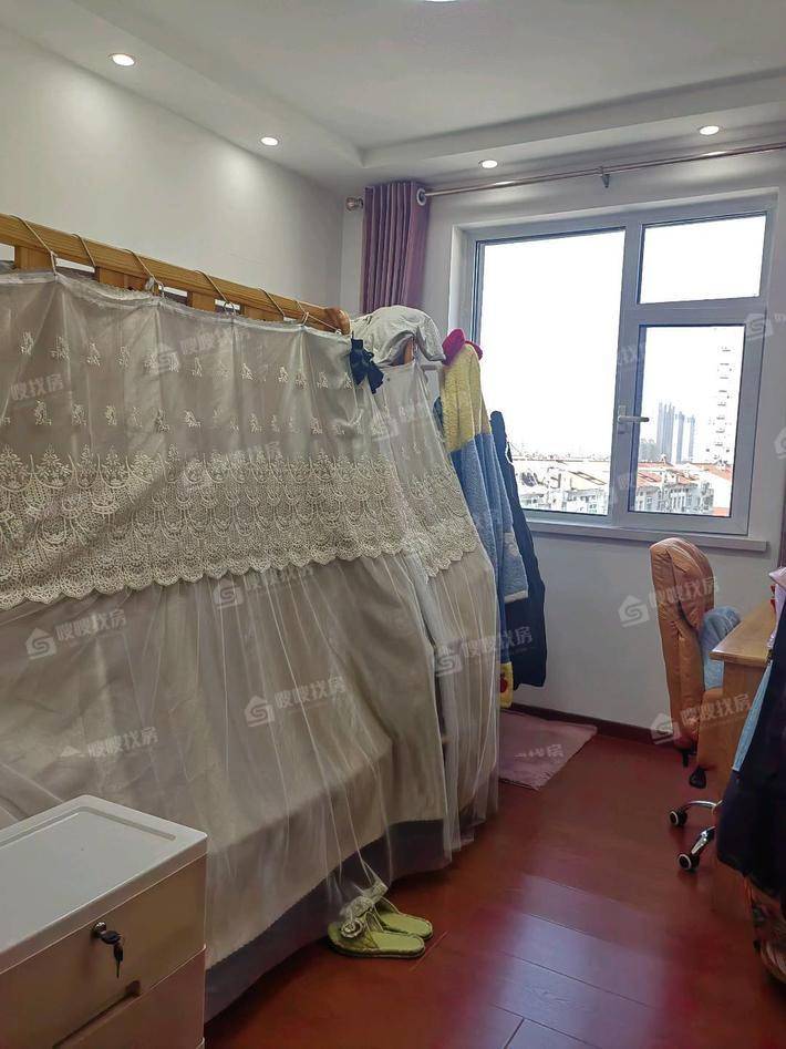 运河樾府3室2厅2卫135㎡