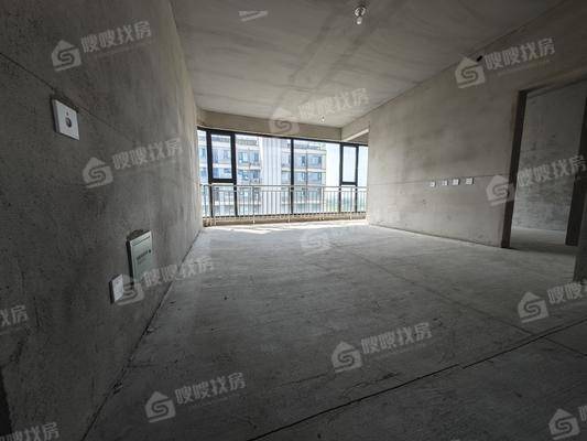 天成观澜一期4室2厅2卫151㎡