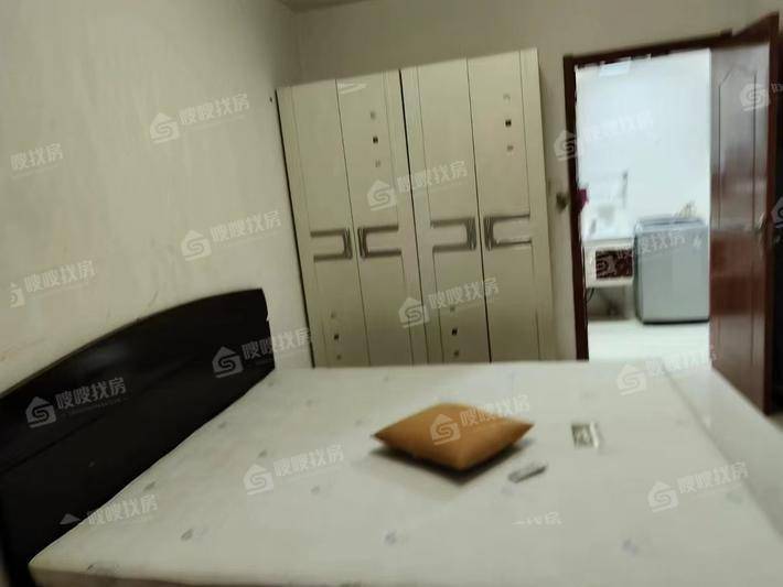 凤凰城（B区）2室1厅1卫86㎡
