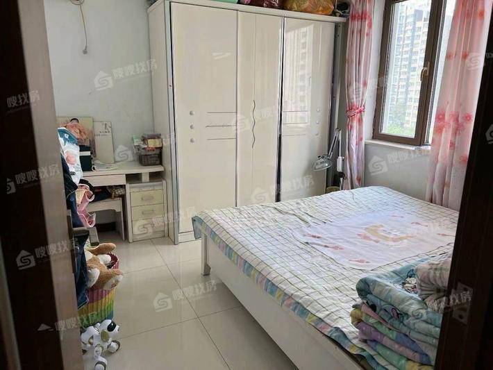 荣盛阿尔卡迪亚新儒苑3室1厅1卫93㎡