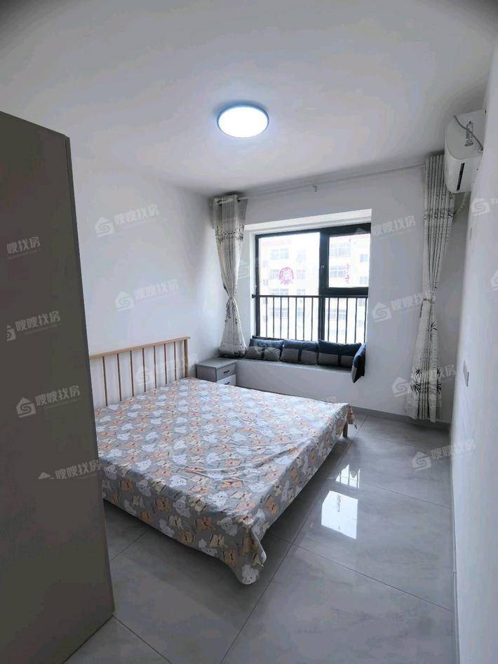 保利罗兰春天3室2厅2卫115㎡