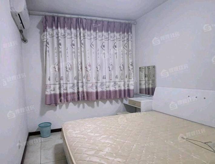 凤凰城（C区）3室2厅2卫139㎡