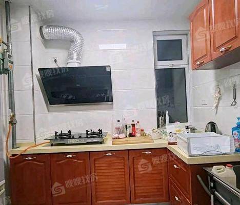 凤凰城（C区）3室2厅2卫139㎡