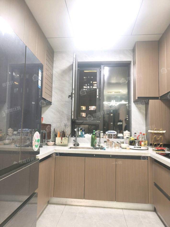 天成岭秀岭贤府2室2厅1卫98㎡