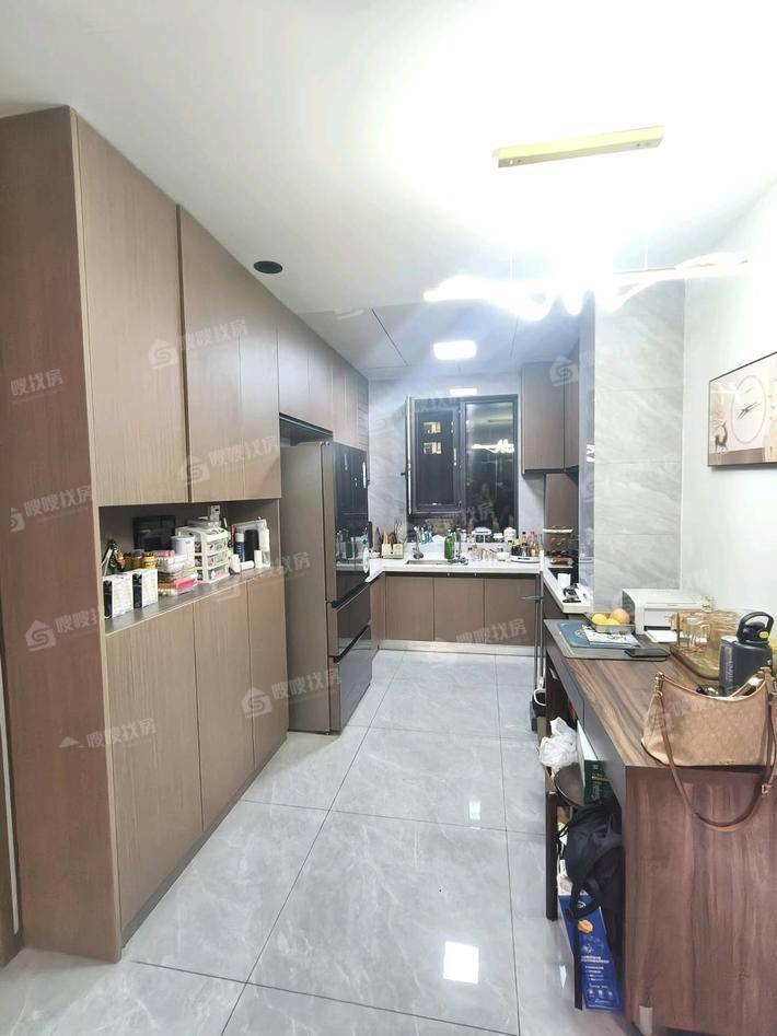 天成岭秀岭贤府2室2厅1卫98㎡