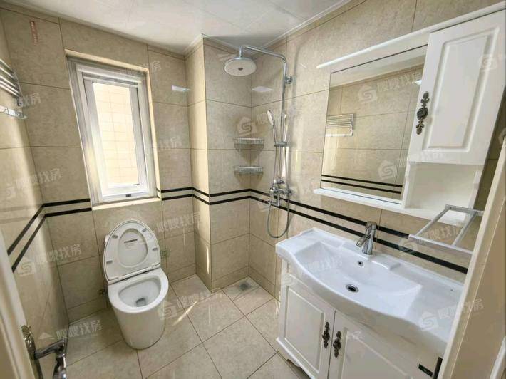 天成明月洲西区3室2厅2卫115㎡