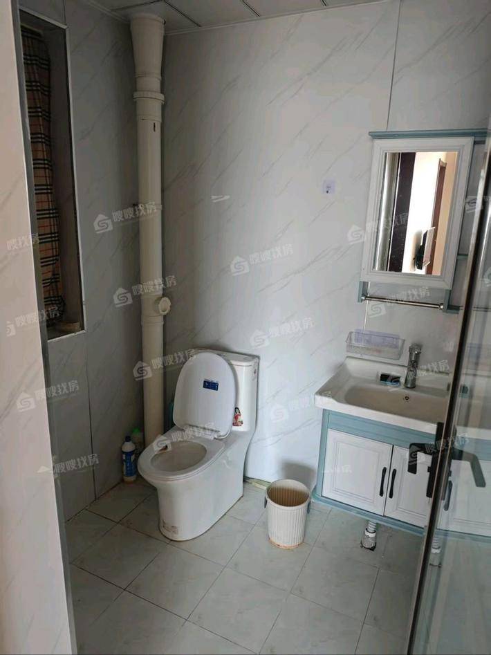 泰享嘉府二期2室2厅1卫80㎡