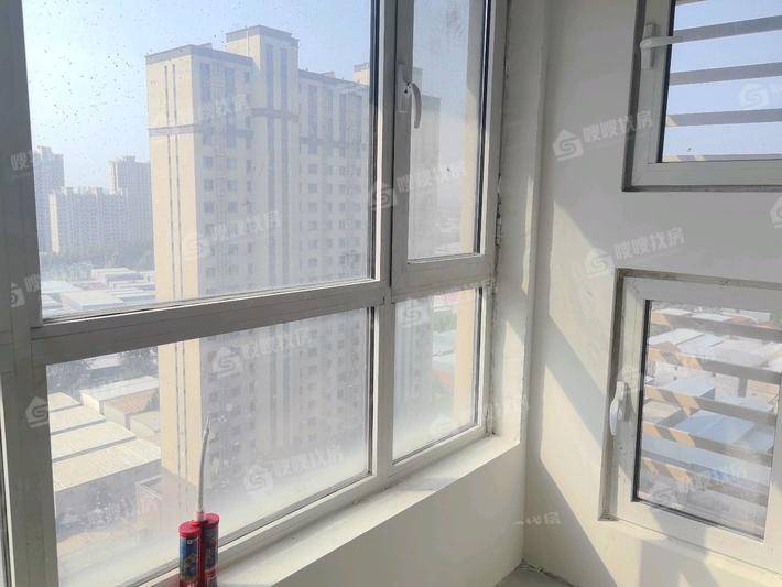 流津时代南区（9）3室2厅2卫116㎡