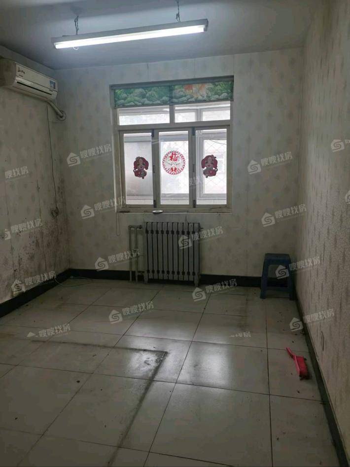 印刷厂宿舍（育红路）2室1厅1卫90㎡