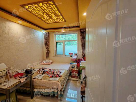 凤凰城（B区）3室2厅1卫111㎡