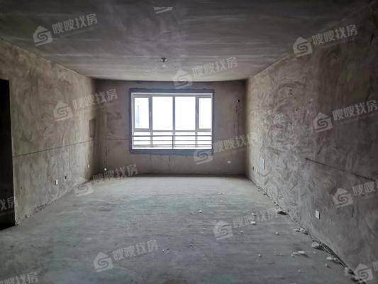 凤凰城（C区）4室2厅2卫159㎡