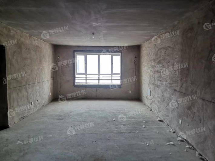 凤凰城（C区）4室2厅2卫159㎡