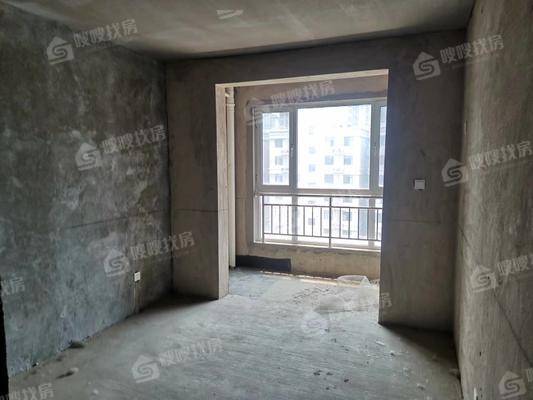 凤凰城（C区）4室2厅2卫159㎡