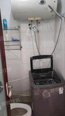 华阳小区3室2厅1卫131㎡
