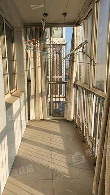 华阳小区3室2厅1卫131㎡
