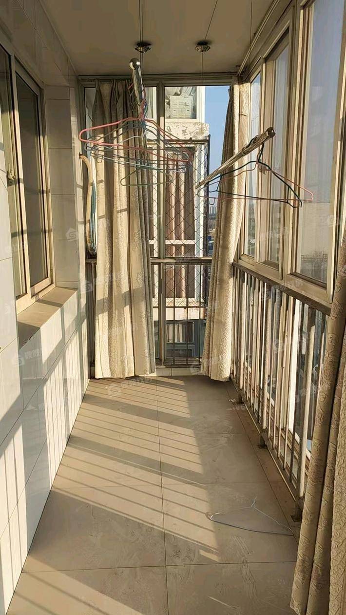 华阳小区3室2厅1卫131㎡
