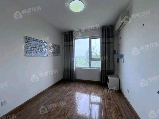 天成和园3室2厅2卫136㎡